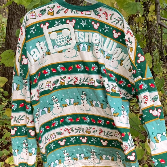 Hard to Find Walt Disney World Holiday Spirit Jersey- 2X - Picture 4 of 4